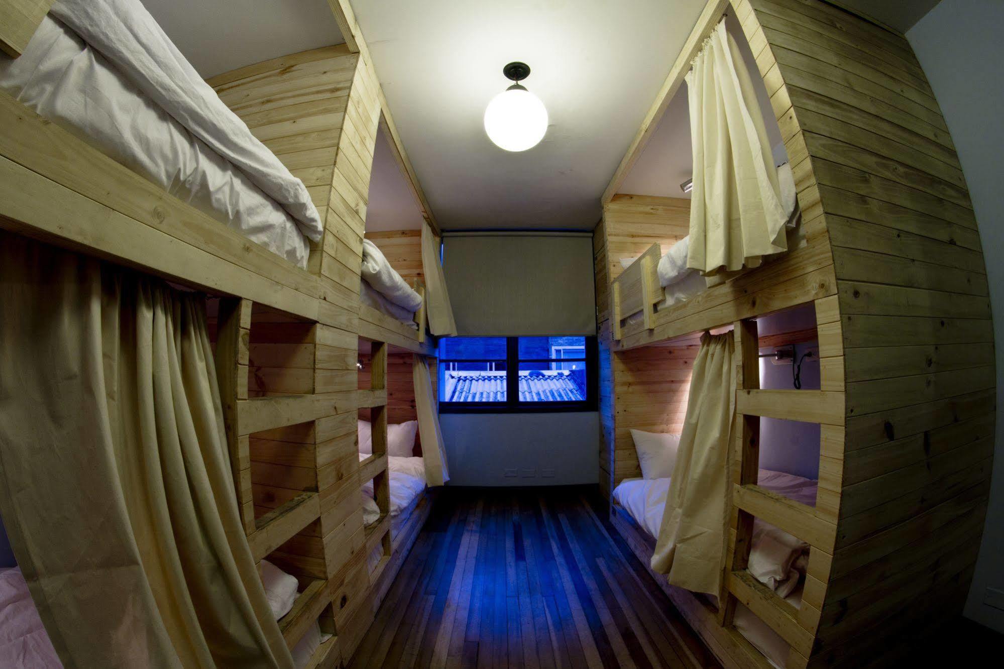 בוגוטה 12:12 Hostels מראה חיצוני תמונה
